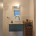 Cosy Flat In Berlin's Trendy Area 아파트