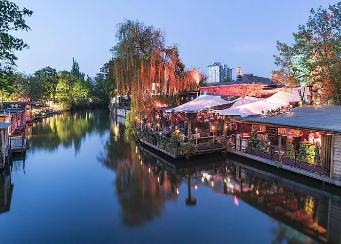 Cosy Flat In Berlin's Trendy Area *