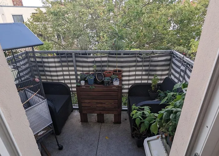 Cosy Flat In Berlin's Trendy Area Apartman